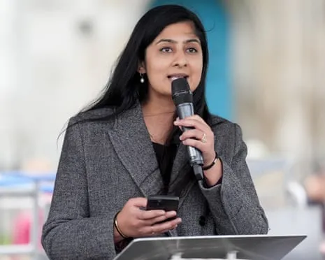 The Coventry South MP Seeks Advice From Defamation Legal Experts After Clash Involving Jeremy Corbyn Regarding Party Membership System